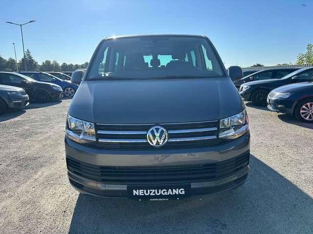 Volkswagen T6 Transporter T6 Caravelle Comfortline*Rollstuhlumbau*Rampe*